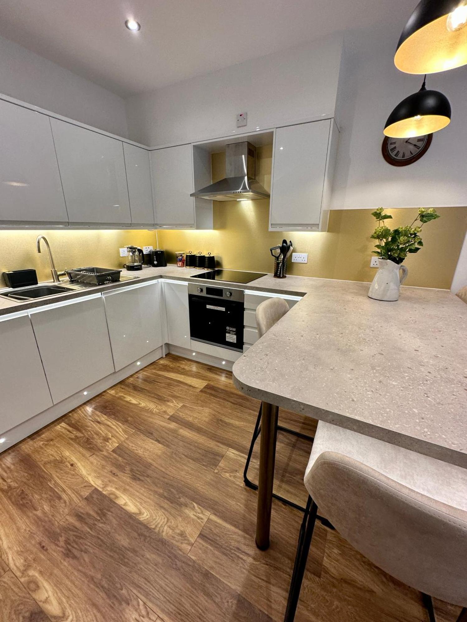 2 Sheraton Apartments Φορτ Γουίλιαμ Εξωτερικό φωτογραφία